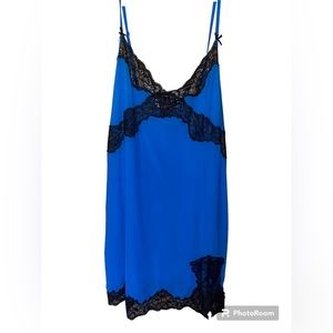 Victoria’s Secret Blue Sleep Pajama Camisole Slip Top Lace Trim Large